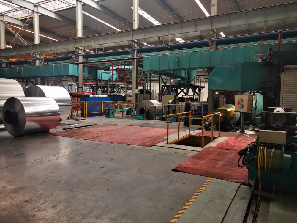 鄭州西郊智能工廠投產驅動鋁材熱銷全球，汽車銷售迎新機遇